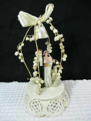 Vintage Bride/groom Cake Topper Chuppah? Lily Of Valley On Stand