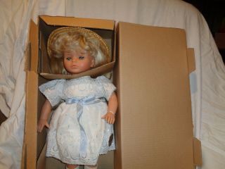 Vintage Mib Vinyle Lissy Doll Made In Germany