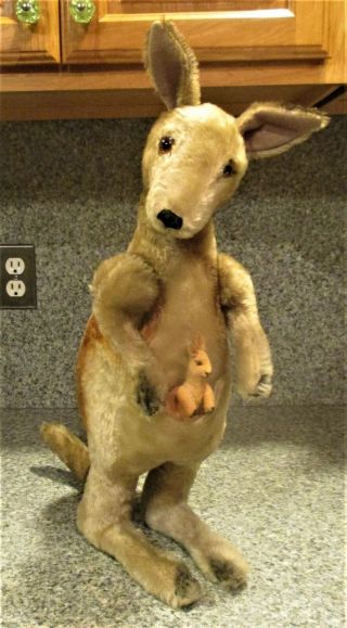 Steiff Mohair Kangaroo W/joey 19 1/2 In.  Tall To Top Of Ears Jointed Head & Arms