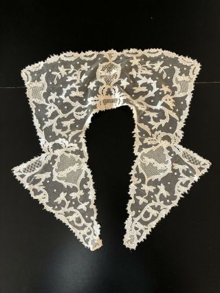 Antique Lace - Art Noveau Era Irish Carickmacross Lace Collar