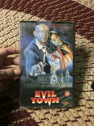 Evil Town Mogul Pal Horror Sov Slasher Vhs Oop Rare Big Box Slip