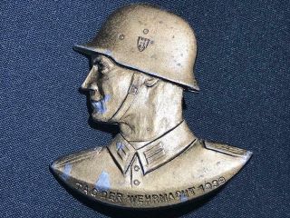 Rare German Wwii Periode Metal Tinnie " Tag Der Wehrmacht 1939 "