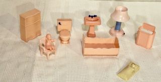 9 Vintage Renwal/best Miniature Dollhouse Furniture - Baby Nursery - Bathroom - 1950’s