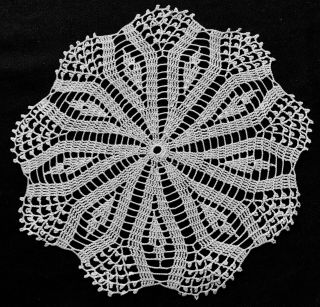 Old Vintage Gorgeous Off - White Crochet Lovely Pattern Doily 7 " Diameter