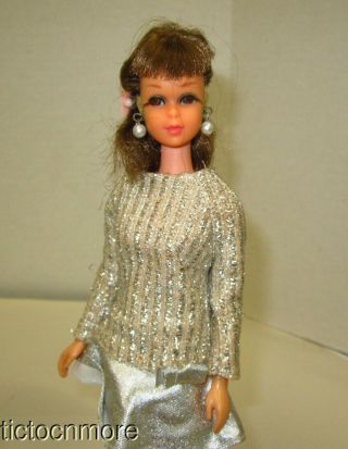 Vintage Barbie Mod Francie Doll Brunette Tnt Bend Leg W/ 1185 Silver Sparkle
