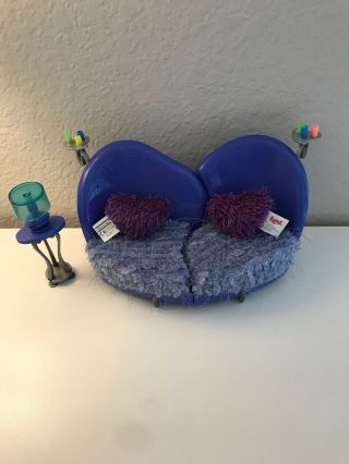 Rare Bratz Doll Funky Fashion Furniture Love Seat Couch Fuzzy Purple Blue Set 2