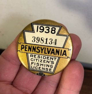 1938 Pennsylvania Resident Fishing License Button
