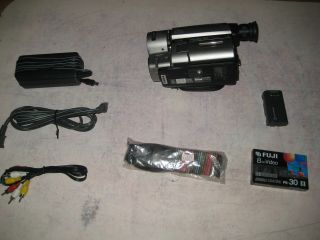 Very Rare Sony Ccd - Trv65 Hi8 8mm Ntsc Camcorder X Ray,  Player.