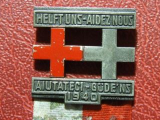 Red cross 1940 HELFT UNS AIDEZ NOUS Very Rare silver pins by Huguenin 3