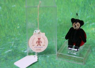 Boxed Gund Bartons Creek Ladybug.  Discontinued And Very Rare Now.