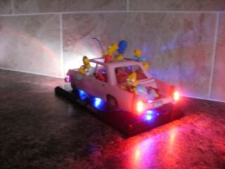 RARE CUSTOM THE SIMPSONS CAR WITH LIGHTS AND FIGURES 1:15 NOT 1:18 CAR 3