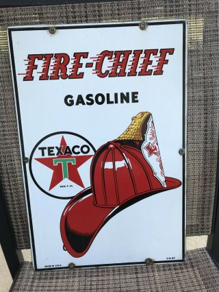 Vintage Rare " Texaco " Fire Chief 1947 Porcelain Metal Pump Sign