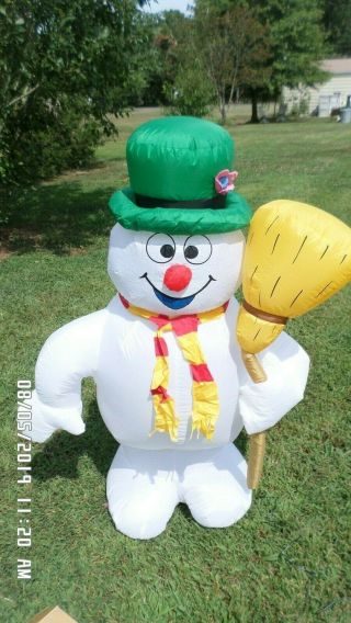 Rare 4 Ft Tall Frosty The Snowman,  Scarf & Broom Airblown Inflatable Euc
