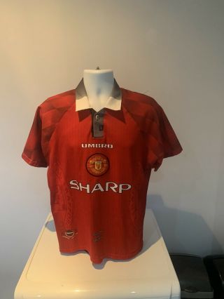 Manchester United Ultra Rare 1996/98 Home Shirt Medium Adults