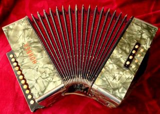 Rare Made In Germany Hohner C/f Diatonic Button Accordion