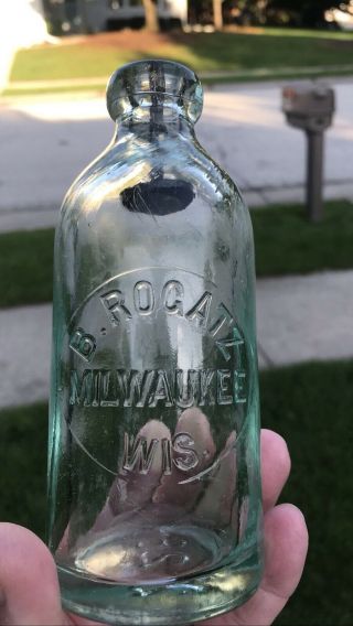 Attic Very Rare B Rogatz Milwaukee Wis Hutchinson Soda Bottle Wi Wis 1896
