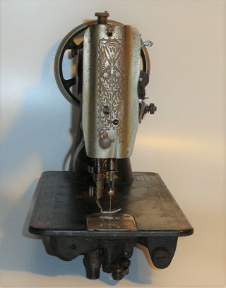 Antique 1911 Singer Manufacturing Red Eye Model 66 Treadle Sewing Machine Head 3