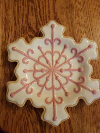 Rare Department 56 Pink & White Snowflake Cookie Plate 8.  5 "