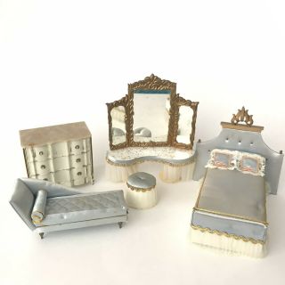 Vtg Ideal Dollhouse Petite Princess Bedroom Set W/ Chaise Lounge & Vanity Set