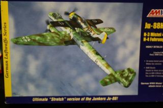 1/72 Am Tech Ju - 88h - 3/h - 4 Mistel German Wwii Detail Model Limited Edition Rare