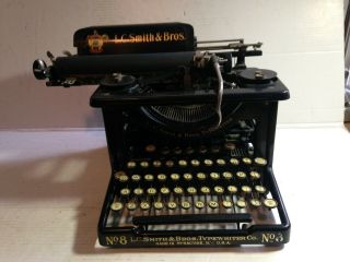 L.  C.  Smith & Bros.  Antique Typewriter No.  8 Celluloid Keys For Parts/ Repair