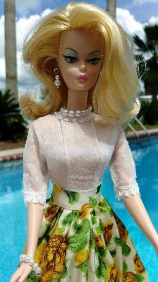 Vintage Barbie Clone Miss Suzette Fab - Lu Babs Tressy British Crown Hk Dress