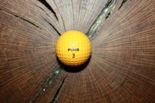 VINTAGE MUSTARD AND WHITE PING GOLF BALL RARE 2