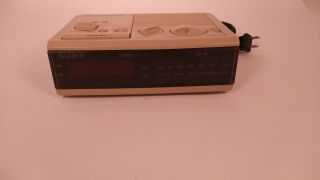 Sony Vintage Dream Machine Icf - C3w Retro Digital Alarm Clock Am/fm Radio