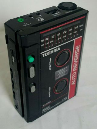 Toshiba Kt - 4025 Personal Cassette Player Am/fm Radio Rare Find