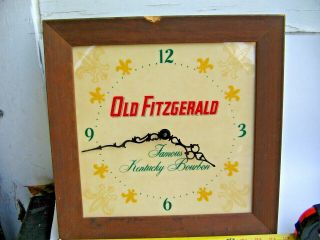 Old Fitzgerald Kentucky Bourbon Whiskey Light Up Advertising Clock Rare Sign