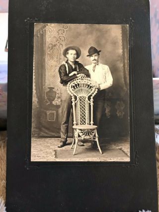 Antique Photo With Heywood Wakefield Brothers Wicker Chair?