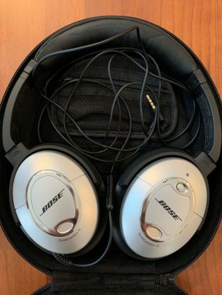 Bose Quietcomfort 15 Headphones - Black/silver (rarely)