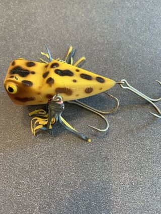 Vintage Unmarked Frog 2 1/8 Inch Top Water Fishing Lure