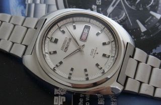 & Rare Vintage Seiko 5 Actus Model 6106 - 7420 Automatic 23 Jewels Watch