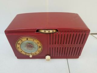 RARE General Electric Tube Clock Radio Model 517F Bakelite Red 3