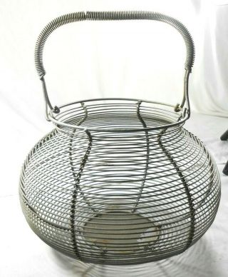 Vtg Primitive Hand Crafted Wire Egg Gathering Basket Country Vermont Barn Find