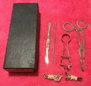 Antique Vintage Veterinarian “ideal” Caponizing Set For Neutering Chickens Hens