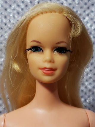 Vintage 1968 Stacey Long Hair Blonde Barbie Doll Tnt Tlc Japan