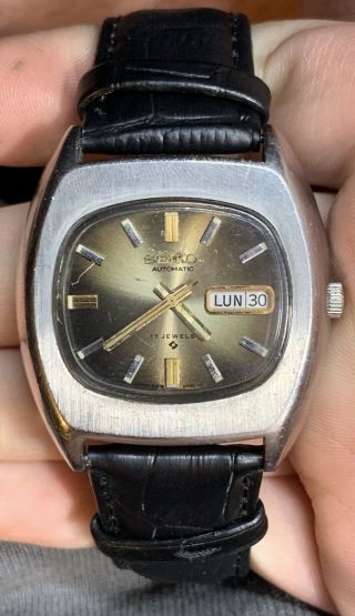 Vintage 1970s Seiko Automatic 17 Jewel Day Date Watch