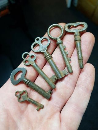 Rare Unusual Ornate Old Antique Vintage Keys Lock Box Door Key Rustic Home Decor