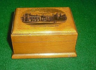 Trinity College Cambridge: Mauchline Ware Small Lidded Trinket Box