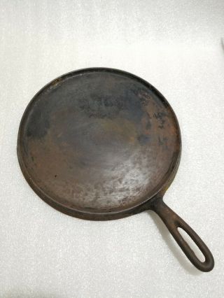 Rare " Sidney " No.  9 A Cast Iron Round Griddle.  10 " Cook Area 15 " Total Length.
