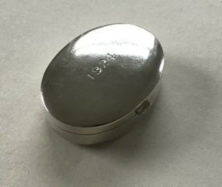 Vintage Solid Silver Snuff / Pill Box - Hallmarked 1922