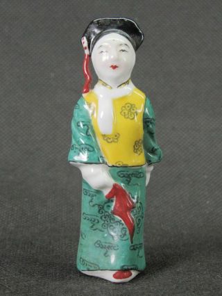 Chinese Qing Dynasty Woman Shape Hand Painted Porcelain Snuff Bottle