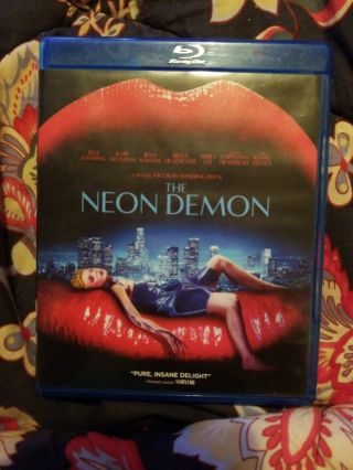 The Neon Demon (blu - Ray Disc,  2016) Oop Rare