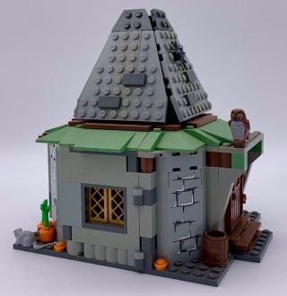 LEGO 4738 Hagrid ' s Hut - OUT OF PRODUCTION SET - RARE 3