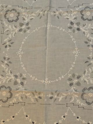 F Antique French LT LINEN TABLECLOTH Embroidery Crochet Edged & Cut Work NR 3