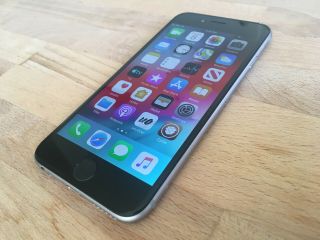 Apple Iphone 6 - 64gb Space Gray  A1549 (cdma,  Gsm) Jailbroken Rare