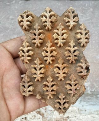 Antique Wooden Hand Carved Textile Printing Block / Stamp / Dye (78)