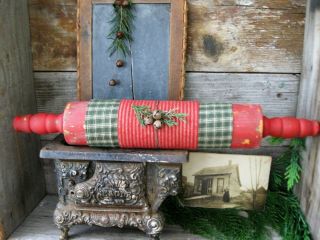 Antique Wood Rolling Pin Red And Green Milk Paint Primitive Christmas